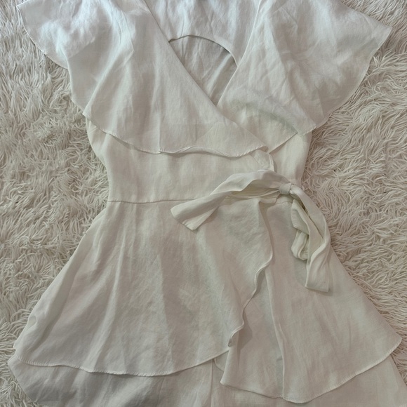 DO+BE White Ruffle Wrap Romper – Size S (New with Tags) - Picture 10 of 15